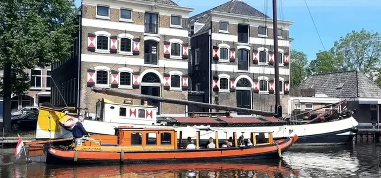 Grachtentocht Reederij de IJsel | Herfstvakantie 1