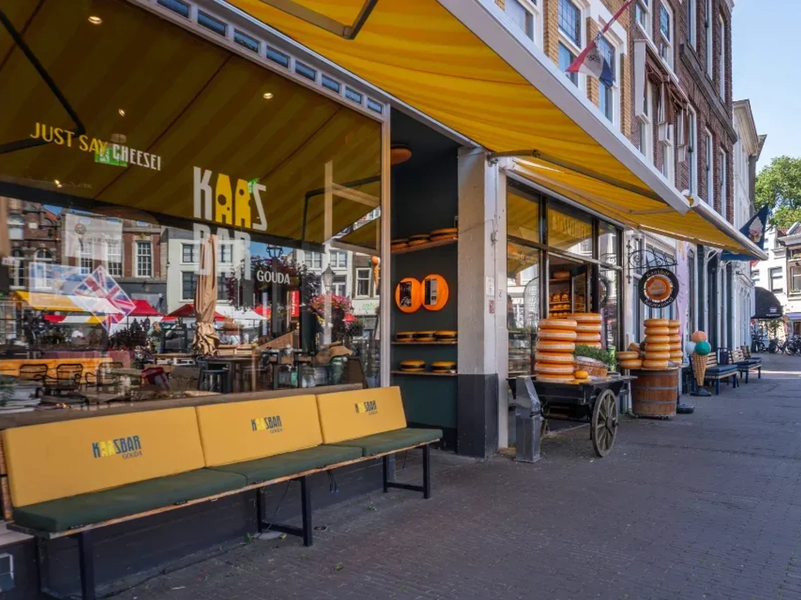 Kaasbar Gouda 1