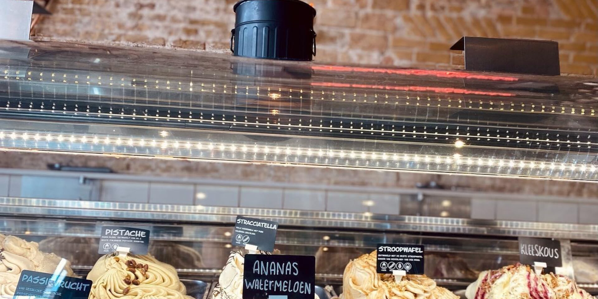 David's Gelato Café