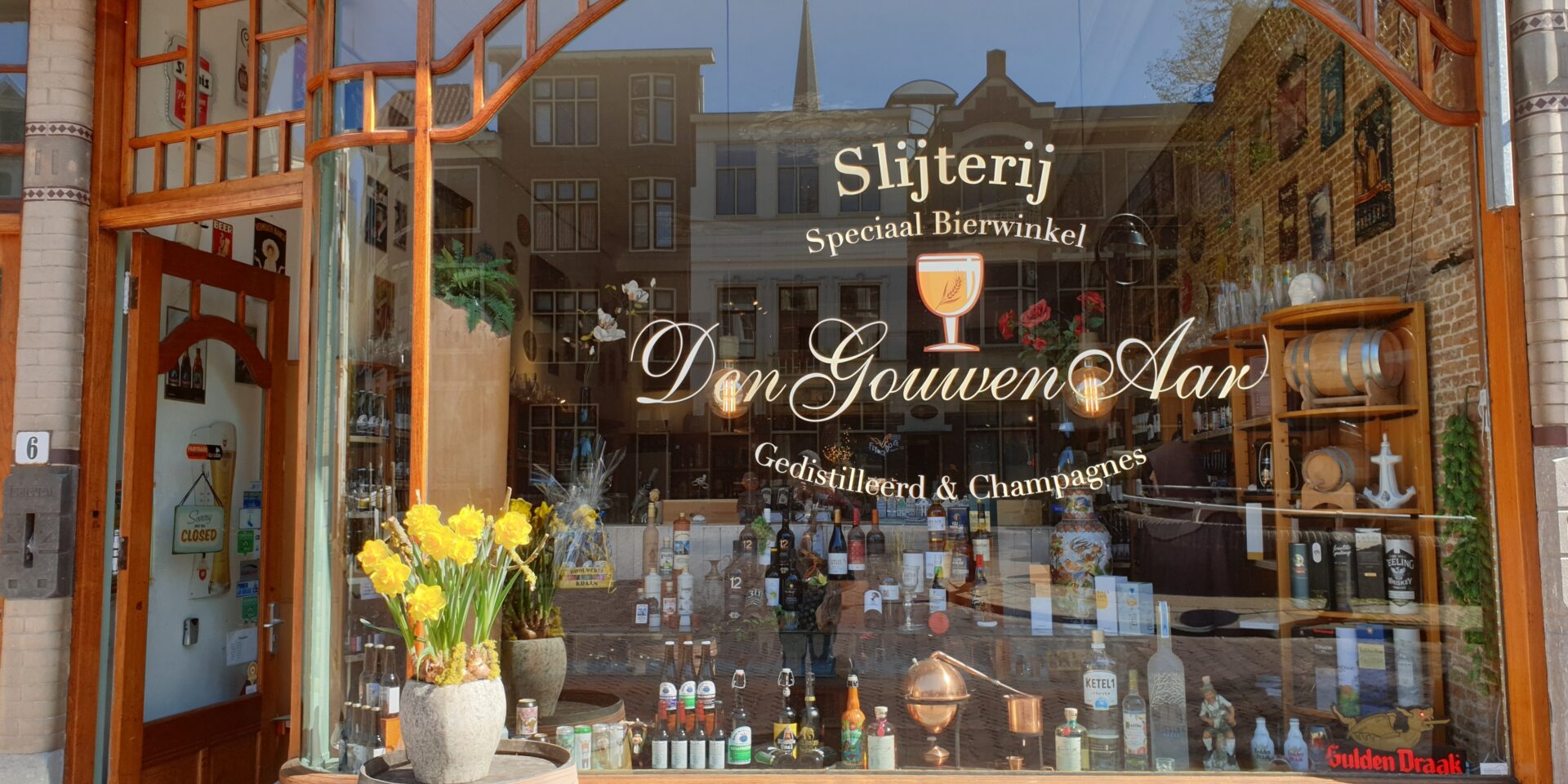 Liquor store and beer shop Den Gouwen Aar 1