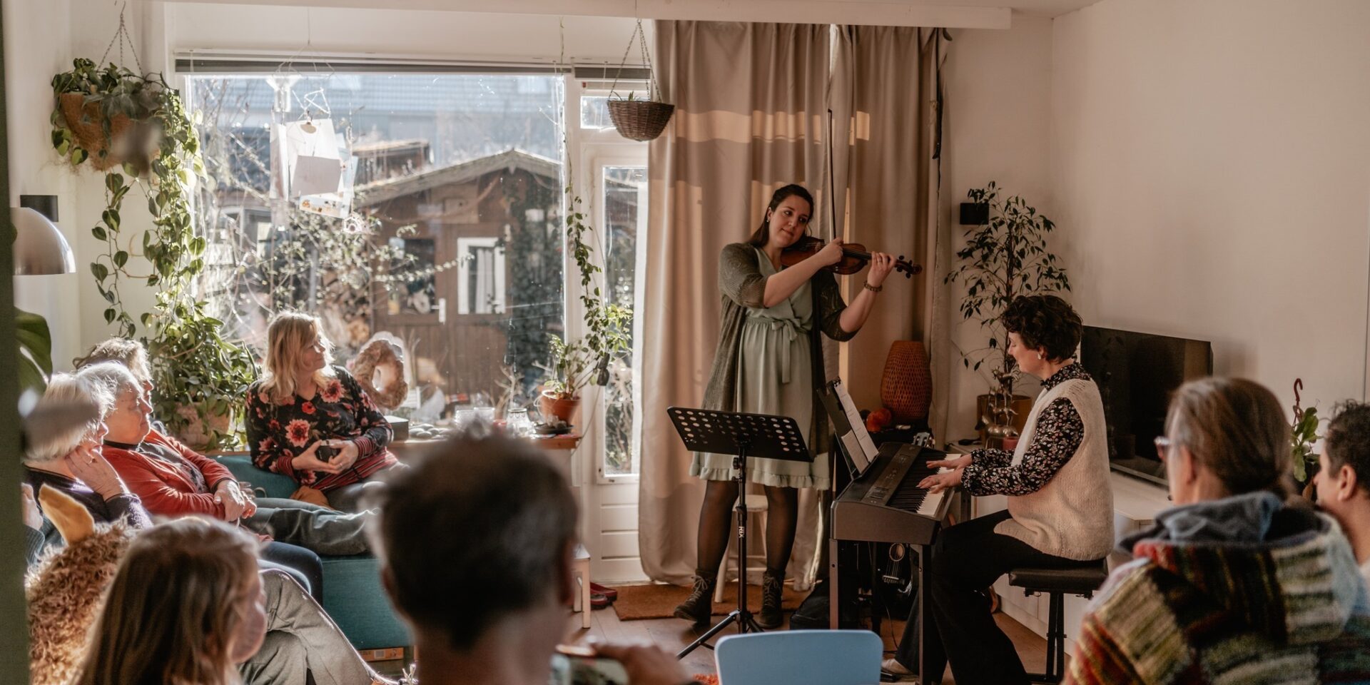 «Gluren bij de Buren Gouda» busca artistas y salones para su nueva edición - Destacado