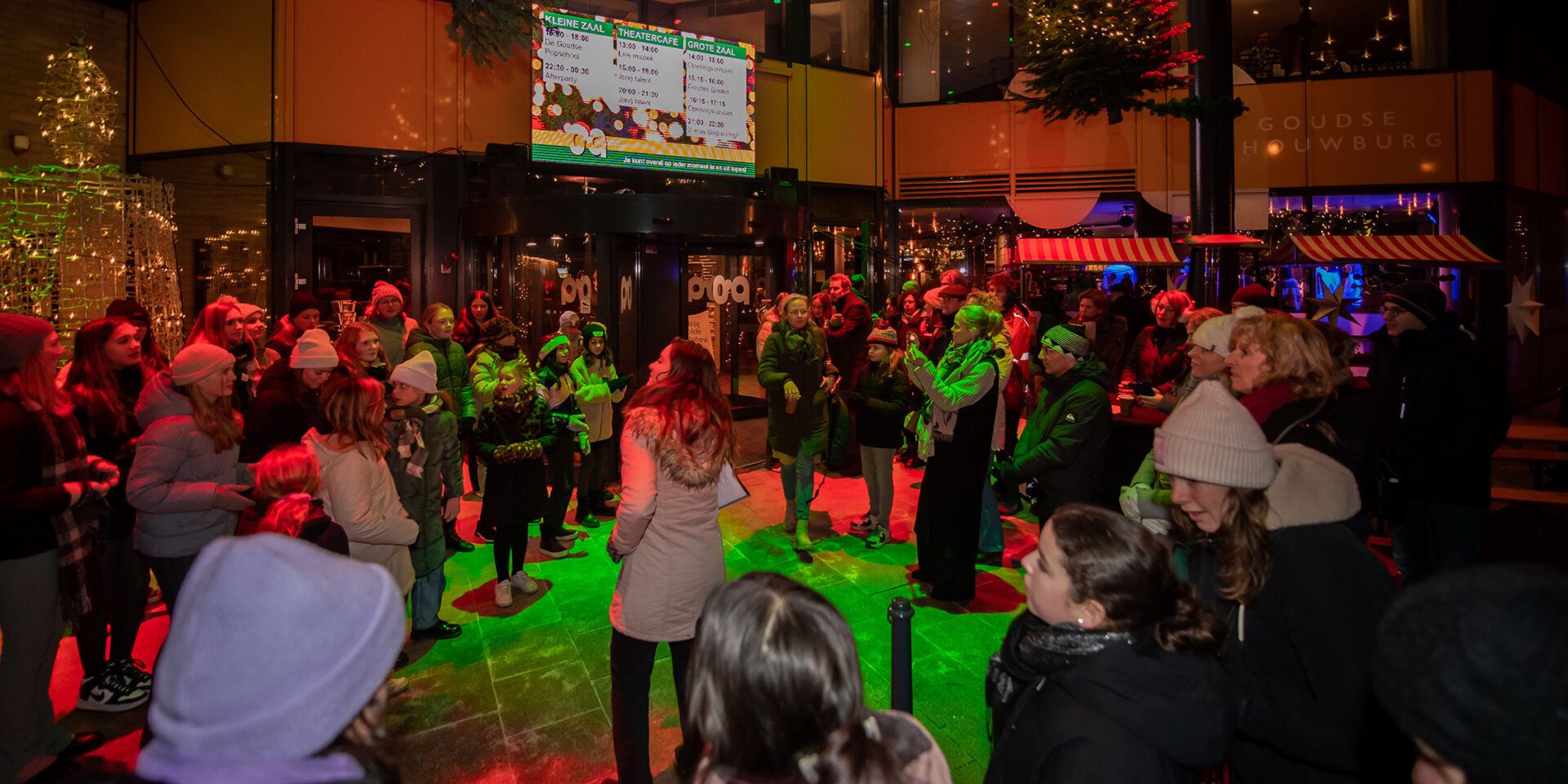 Official opening, Gouda Pop School, sing-along, and more during Gouda by Candlelight in the Gouda Theater - Featured