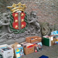 IMAG0048 320x240 boekenmarkt