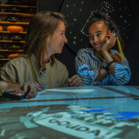 Avec les enfants - À la une