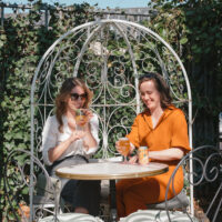 Un pur moment de plaisir : brunch sur la terrasse de la Boutique Zeugstraat