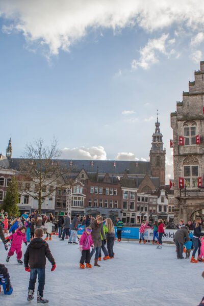 Goudse IJsbaan op de Markt 1