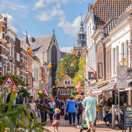 Sunday shopping and public holidays