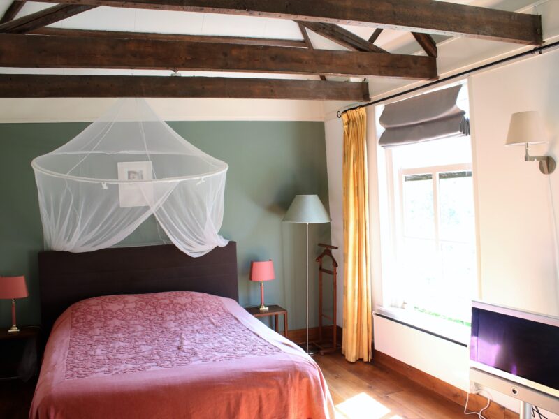 Apple tree cottage ki