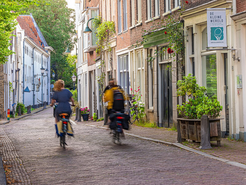 Radfahren im Zentrum von Gouda